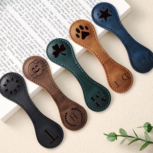 Gegraveerde magnetische leren bladwijzer, aangepaste boekclip, gepersonaliseerde cadeaus voor lezers, unieke boekaccessoires voor boekenliefhebbers