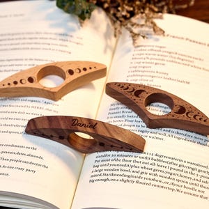 Personalized Walnut Book Page Holder, Custom Name Wooden Thumb Page Spreader, Perfect Book Lover Gift for Birthday or Anniversary image 13