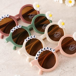 Personalisierte Kinder Sonnenbrille mit Namen - Niedliche Daisy Baby Mädchen Sonnenbrillen, personalisierte Kleinkind Sonnenbrille für Osterkörbe & Geburtstagsgeschenke