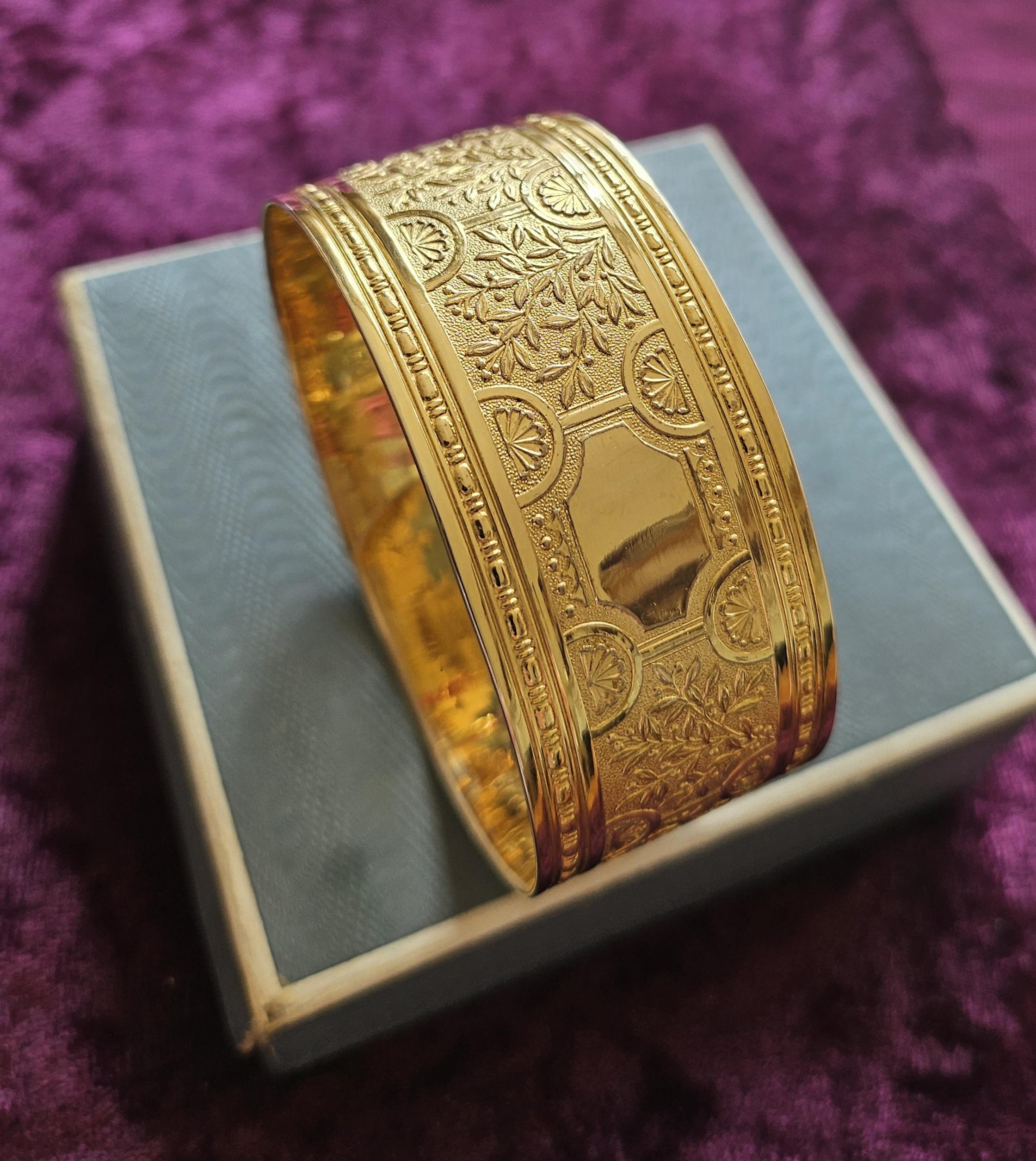 Byzantine Cuff in Multi Black