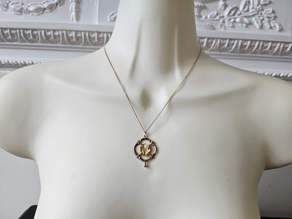 Art Nouveau vintage shell necklace 9ct gold pearl… - image 9