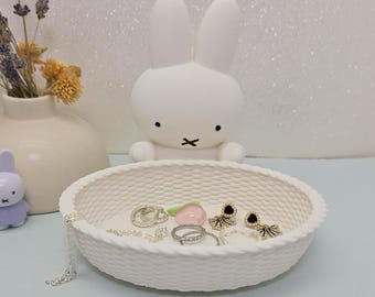 Kawaii bunny trinket dish, miifffy Trinket Dish, Ring Dish,Jewelry Dish, Cute bunny decor, Miifffy decor, 3D print, desk decor