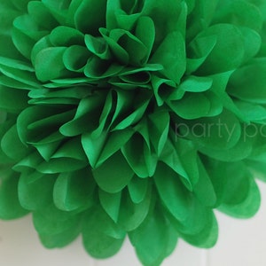 Green Tissue Paper Pom Poms- Wedding, Bridal Shower, Party Decorations