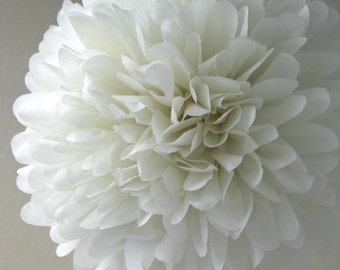 Ivory Tissue Pom Pom .. Baptism Decor / Wedding Decoration / Bridal Shower / Birthday / Party Decoration