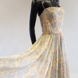 1970s Romantic Paisley Print Maxi Dress with Matching Jacket – Pastel Boho Style