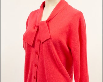 True Vintage Lambswool Pringle Bright Pink Bow Cardigan - Size M - Free Shipping Worldwide