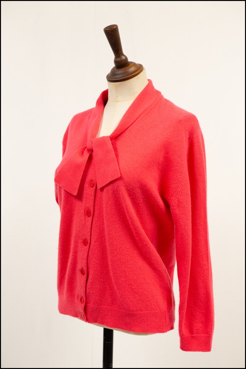 True Vintage Lambswool Pringle Bright Pink Bow Cardigan Size M Free Shipping Worldwide image 1