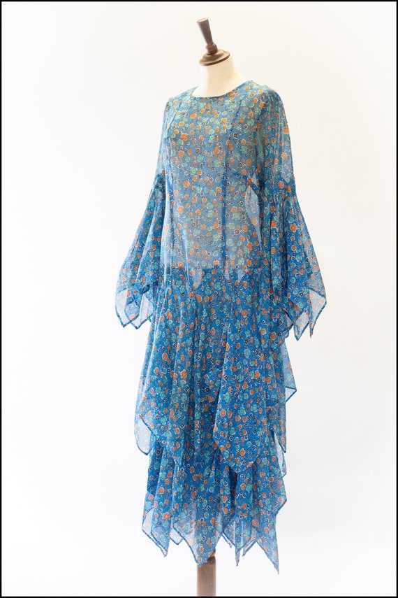 Original True Vintage 1970s Blue Floral Cotton Vo… - image 8