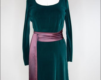 Original true vintage 1950s dark green velvet wiggle dress with sash - Size Medium Waist 30" - Free Shipping Worldwide