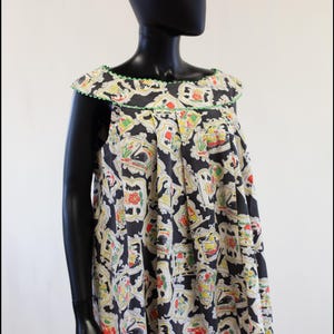 Original Vintage 1950s Mid Century Novelty Print Mini Dress Top - Size Medium
