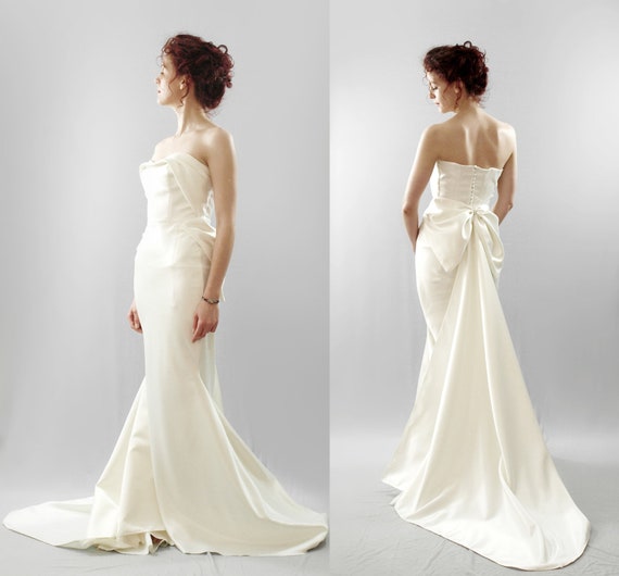 Swanson Hourglass Bow Back Wedding Dress Gown Made To Etsy