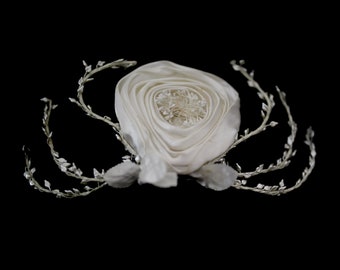 Original vintage 1950s satin and wax rose claw head piece Alexandra King