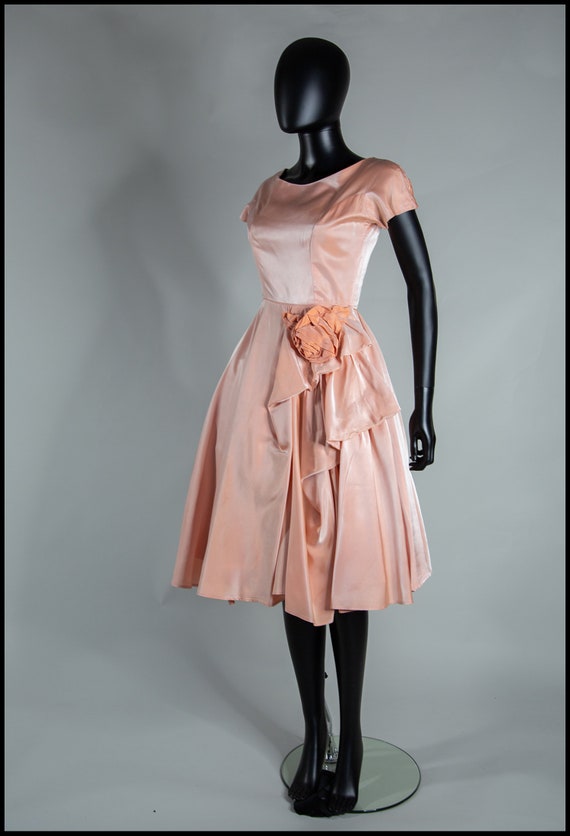 Original True Vintage 1950s Peach Draped Taffeta … - image 1