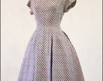 True Vintage 1950s Rose Bud Print Silk Fortnum and Masons Dress - Size x Small Waist 25" - Free Shipping Worldwide