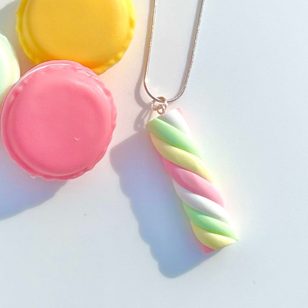 Gros ! Collier avec pendentif guimauve flump pastel, cadeau pour elle, bijoux en pâte fimo polymère, cadeau pour elle