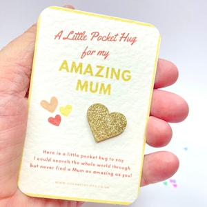 Increíble abrazo de bolsillo para mamá: bolsa de regalo de organza incluida.