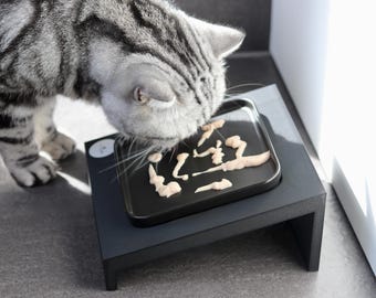 Basics: Set of square bowl riser & ceramic bowl 'Clear Edge' in black – Ergonomic set, anti-vomiting slope, ultra-flat, CAT LOURI