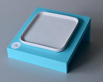 Pop of Color: Set of Square Slanted Bowl Risers & White Bowl "Clear Edge", Ergonomic, Anti-Vomiting, Ultra Flat, CAT LORI