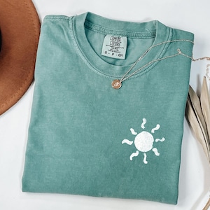 Minimal Sun Comfort Colors T-Shirt: Boho Summer Beach Graphic Tee