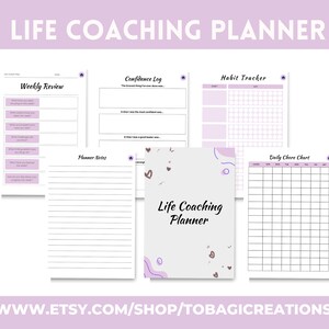 Peut inclure: Un planificateur de coaching de vie imprimable avec des pages pour les revues hebdomadaires, les journaux de confiance, les suivis d'habitudes et les tableaux de t&acirc;ches quotidiennes. Le planificateur a un fond gris clair avec des accents violets et bruns.