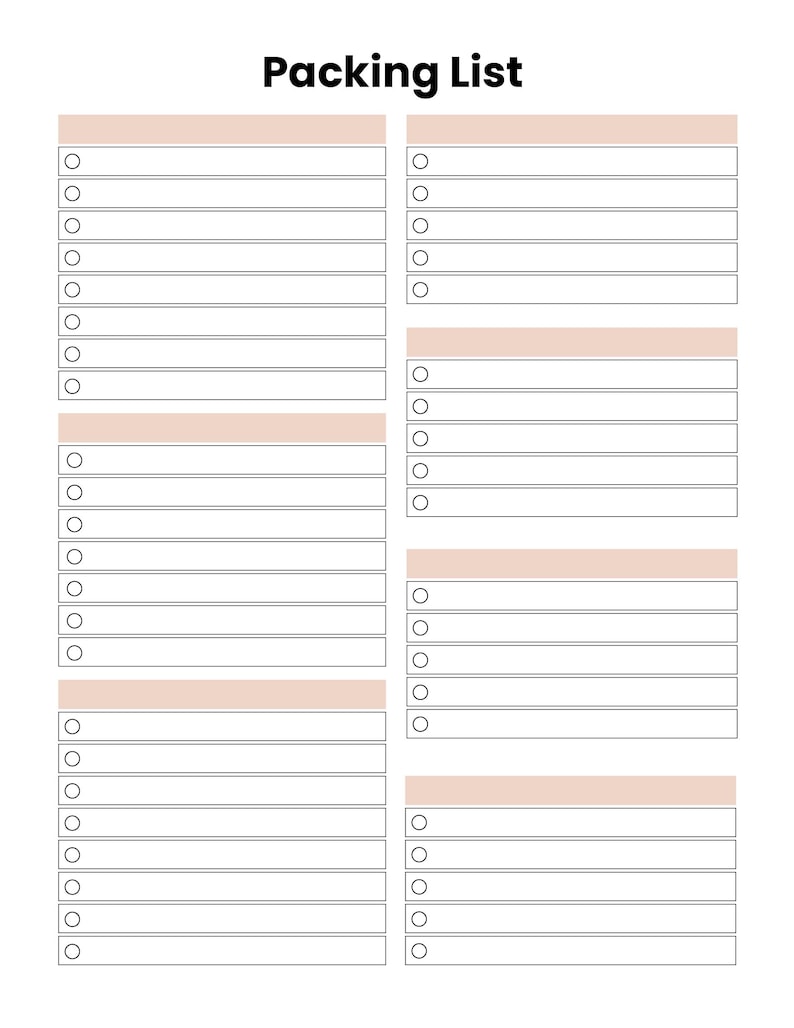 Op de afbeelding: Een afdrukbaar paklijstsjabloon met de titel Packing List in zwarte tekst bovenaan. Het document bevat twee kolommen met georganiseerde secties met lichtroze kopbalken en meerdere witte rijen, elk voorzien van een rond selectievakje.