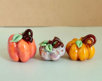 Glass Pumpkin Bead, Orange Pumpkin Bead, Glass Focal Bead, Golden Pumpkin, Pumpkin Figurine, Knotting, Jewelry, Hat, and Fabric Design Bead