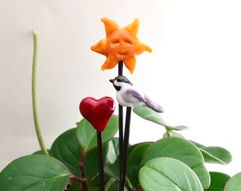 Chickadee Plant Stake, Red Heart Indoor Plant Stake, Shining Summer Sun Plant Pick. Indoor Planter Spring Decor, Chickadee Love, Spring Sun