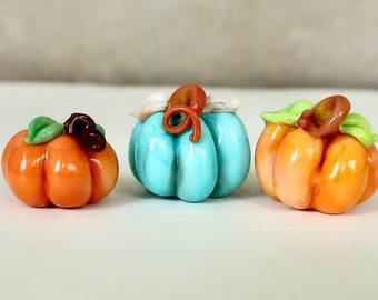 Pumpkin Bead Trio #2, Blue Pumpkin Bead, Lampwork Glass Focal Bead, Orange Pumpkin, Pumpkin Figurine, Knotting Design Bead, Fall Display