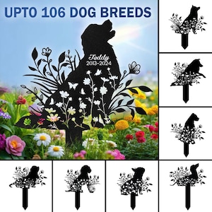 Può includere: Paletto da giardino in metallo nero a forma di silhouette di cane con decorazioni floreali e farfalle. Il paletto presenta il testo "Teddy 2013-2024" e le parole "UPTO 106 DOG BREEDS". Lo sfondo mostra un colorato giardino fiorito.