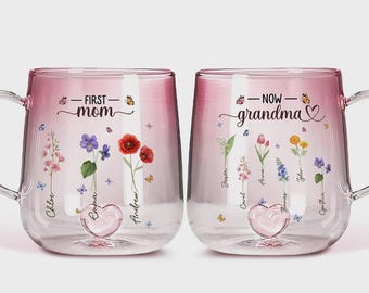 Taza de cristal personalizada con la flor de nacimiento: Primero mamá, ahora abuela - Degradado rosa