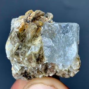 13g Stunning Natural Aquamarine Crystal with Muscovite Combined from Pakistan