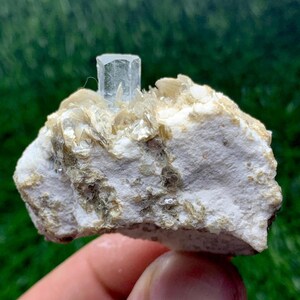 35g Beautiful Natural Aquamarine Crystal Specimen