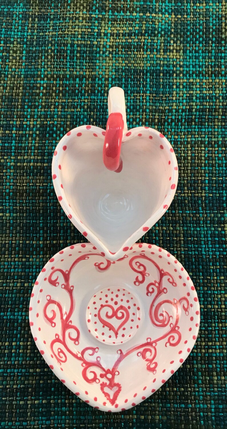 Espresso o taza de té y platillo. Un montón de Hearts demitasse preparado para ese romántico regalo sentimental. cerámica artística imagen 3