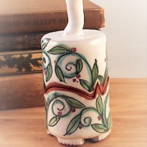 Pottery ring holder - Majolica ceramic ring dish - clay treasure keeper - trinket holder