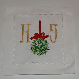 Mistletoe Christmas Linen Cocktail Napkins