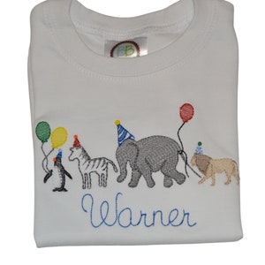 Personalized Boys Zoo Animal Birthday Parade Outfit or Shirt, Gingham Zoo Birthday Party Monogrammed Shirt zdjęcie 2