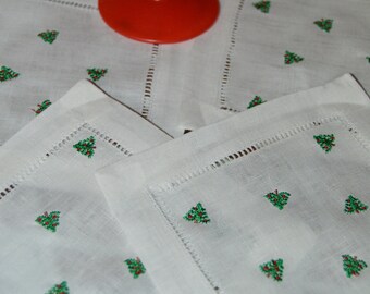 Christmas Cocktail Napkins set of 4 Mini Scattered Classic Holiday Designs