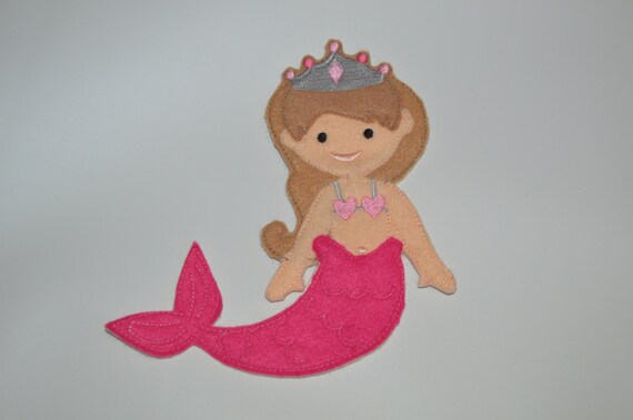 Juego de sirena de muñeca de vestir de fieltro con atuendos de - Etsy España Juego de sirena de muñeca de vestir de fieltro con atuendos de - Etsy España