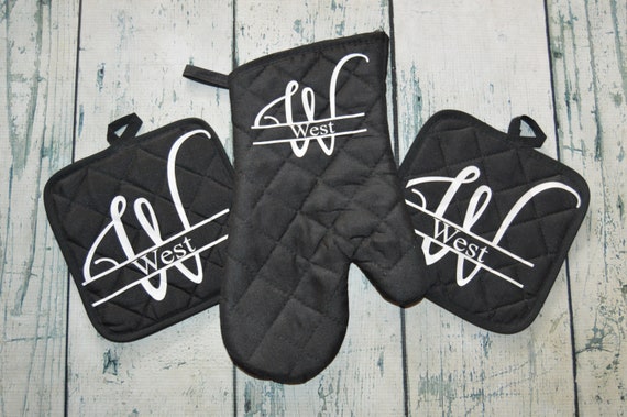 Custom Oven Mitts. Personalized Oven Mitts.