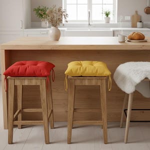 Cojín para silla hecho a mano con lazos, rojo cereza y mostaza, tamaño personalizado