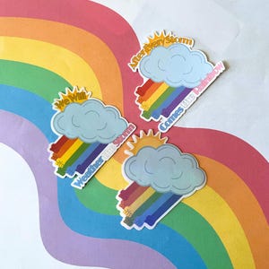 Pegatina de nube arcoíris LGBTQ+, pegatina de orgullo solidario, calcomanía de arcoíris de fuerza, tormenta de orgullo arcoíris, pegatina para portátil, tableta, diario, libro