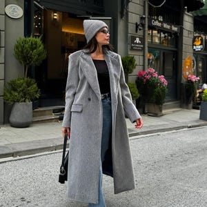 Elegant Full Length Long Wool Plus Size Coat, Luxury Classic Winter Women Oversized Clothing, Maxi Stylish Overcoat, Warm Outerwear Jacket