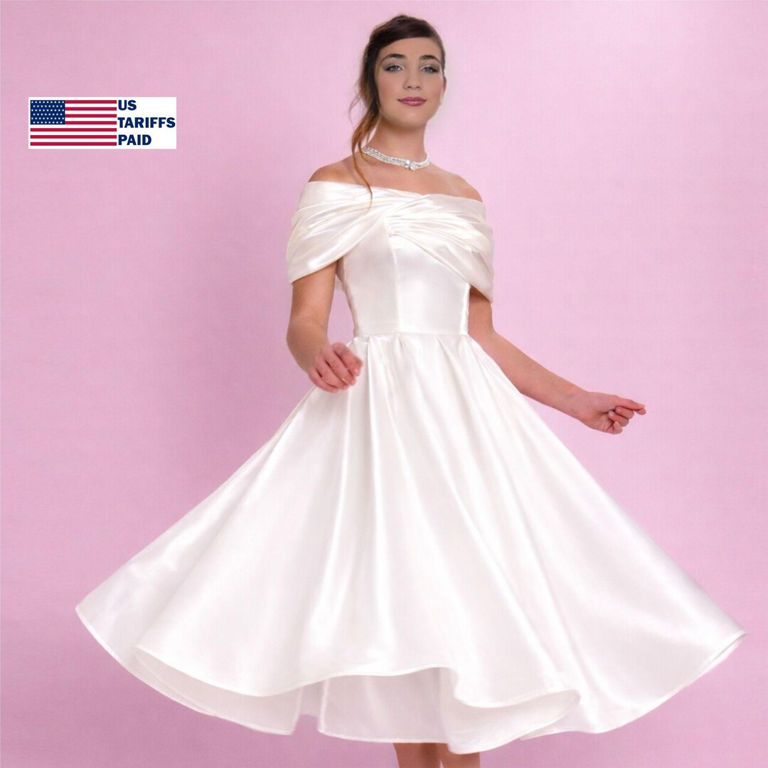 white corset bridal shower dress Floral Lace Short Wedding Dresses for Bride Engagement Dress Bohemian  Spaghetti Strap Mini Bridal Shower Dress Style01 Ivory US0 at Amazon  Women's Clothing store