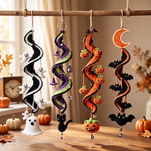 Gehäkeltes Halloween-Spiral-Hängeset – Geist, Kürbis, Fledermaus, schwarze Katze, einfache Herbstdeko mit Anleitung, anfängerfreundliches, handgemachtes Geschenk