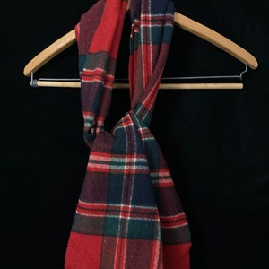 red blue green white vintage tartan scarf made in scotland glen lossie red plaid