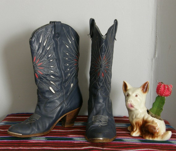 vintage 70s/80s Dingo Navy cowgirl boots