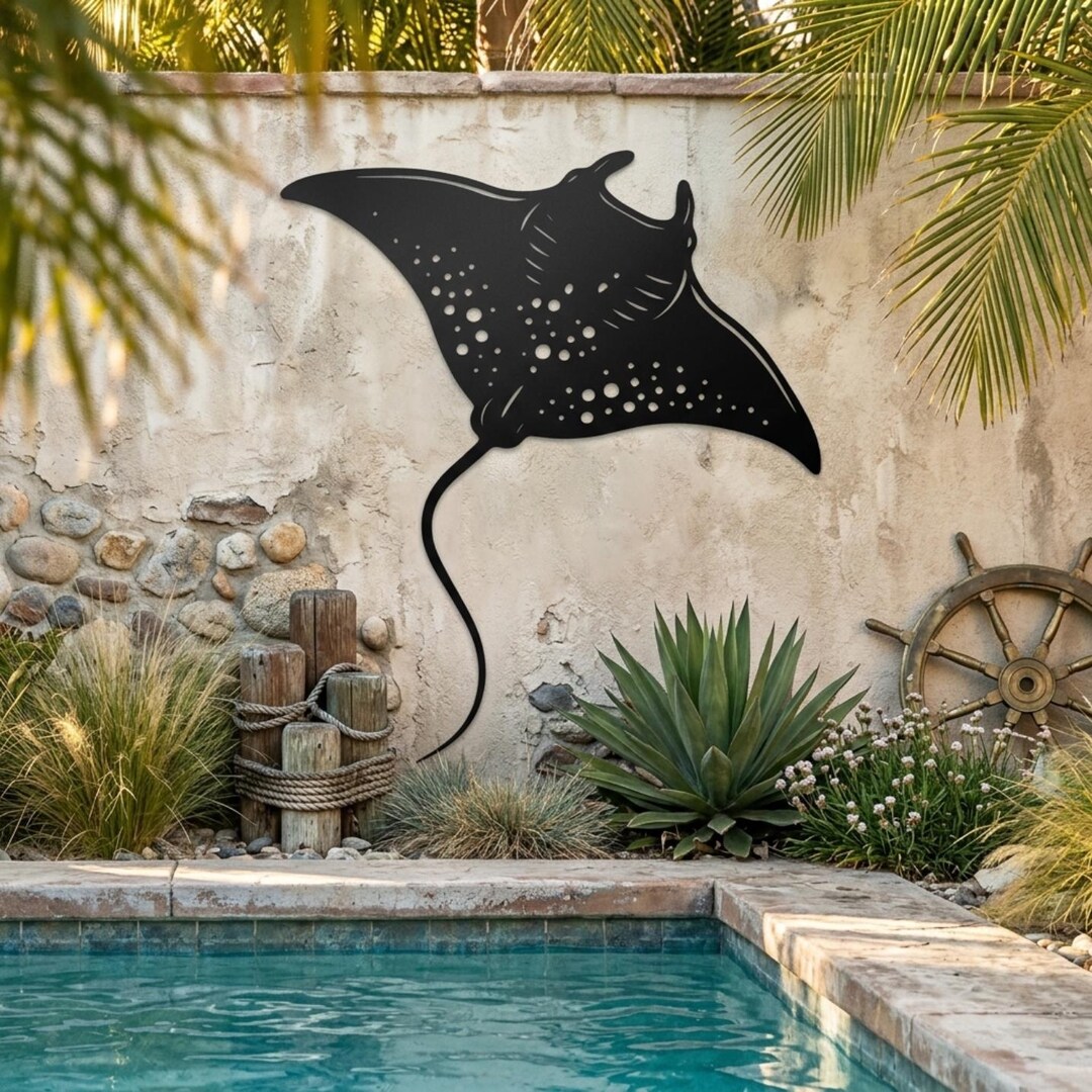 Manta Ray Metal Wall Art, Ocean Themed Wall Decor, Minimalist Wall Art ...