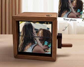 Rotierender Flip Book-Fotorahmen - Personalisierte Erinnerungsbox, LED-Licht