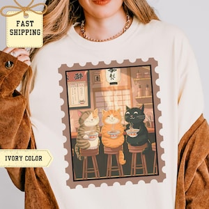 Funny Samurai Cat Ramen Shirt, Japanese Warrior Cat, Noodles lover, Vintage Anime Ramen Tee, Retro Japan Cat graphic T-shirt, foodie shirt
