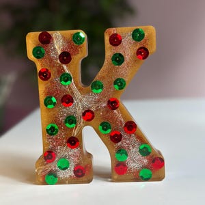 resina, epoxi, letra de epoxi, lámpara de letras, lámpara de noche, juego, juego de resina, juego colorido, juego especial, regalo especial, epoxi especial, epoxi colorido